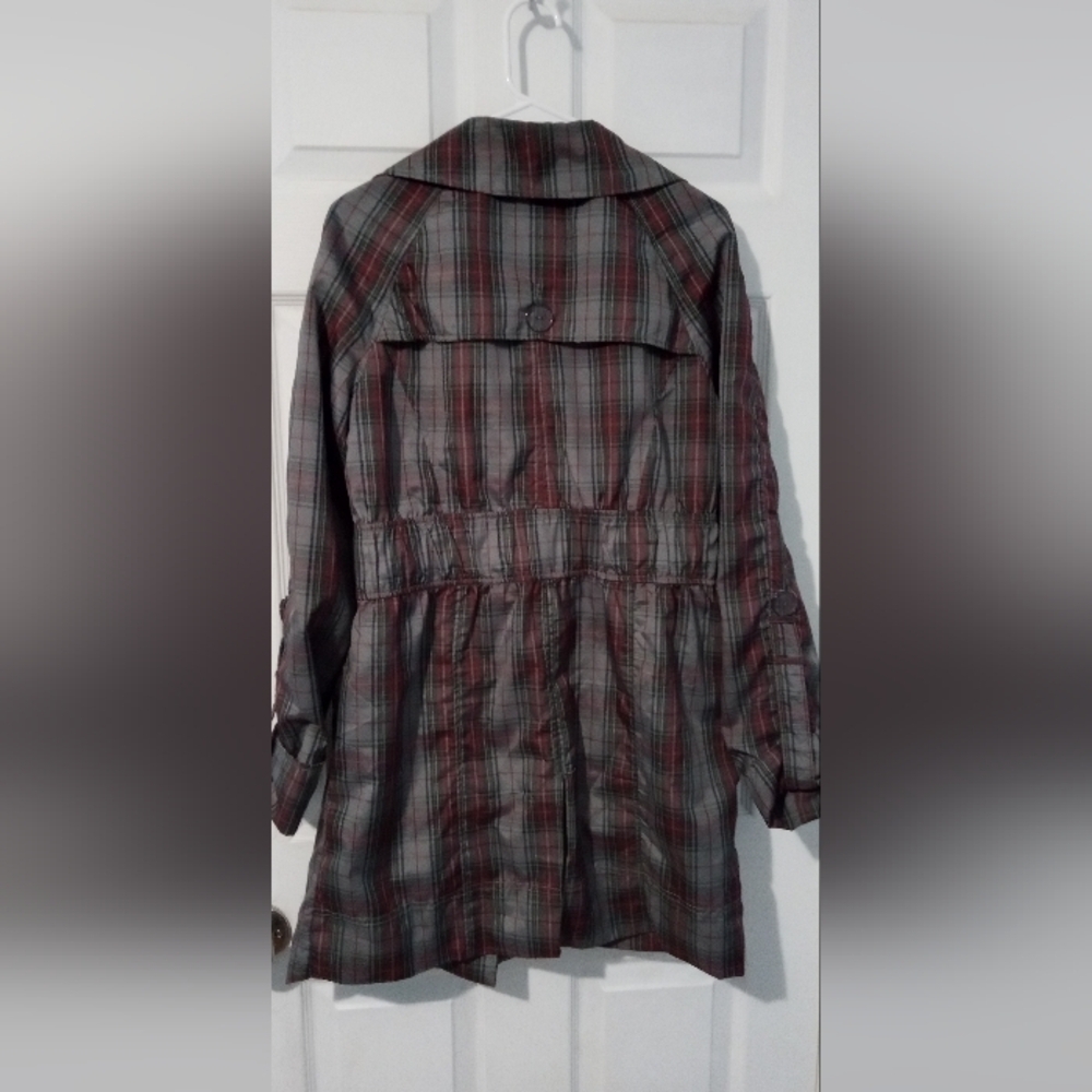 Plaid Button-Up Jacket - Picture 3 of 3